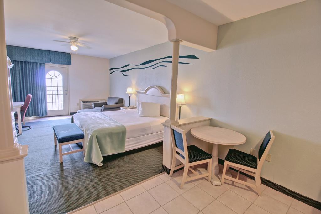 Hotel The At South Padre